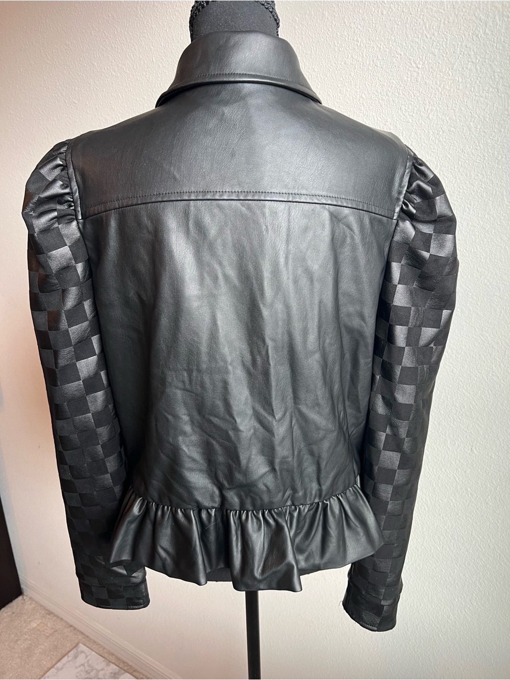 Disney Black Faux Leather Cruella De Vil Jacket with Checkered Puff Sleeves - Picture 2 of 7